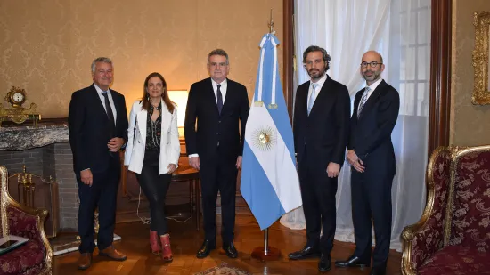 Tendencias y desafíos de la cooperación internacional en protección de datos personales e inteligencia artificial